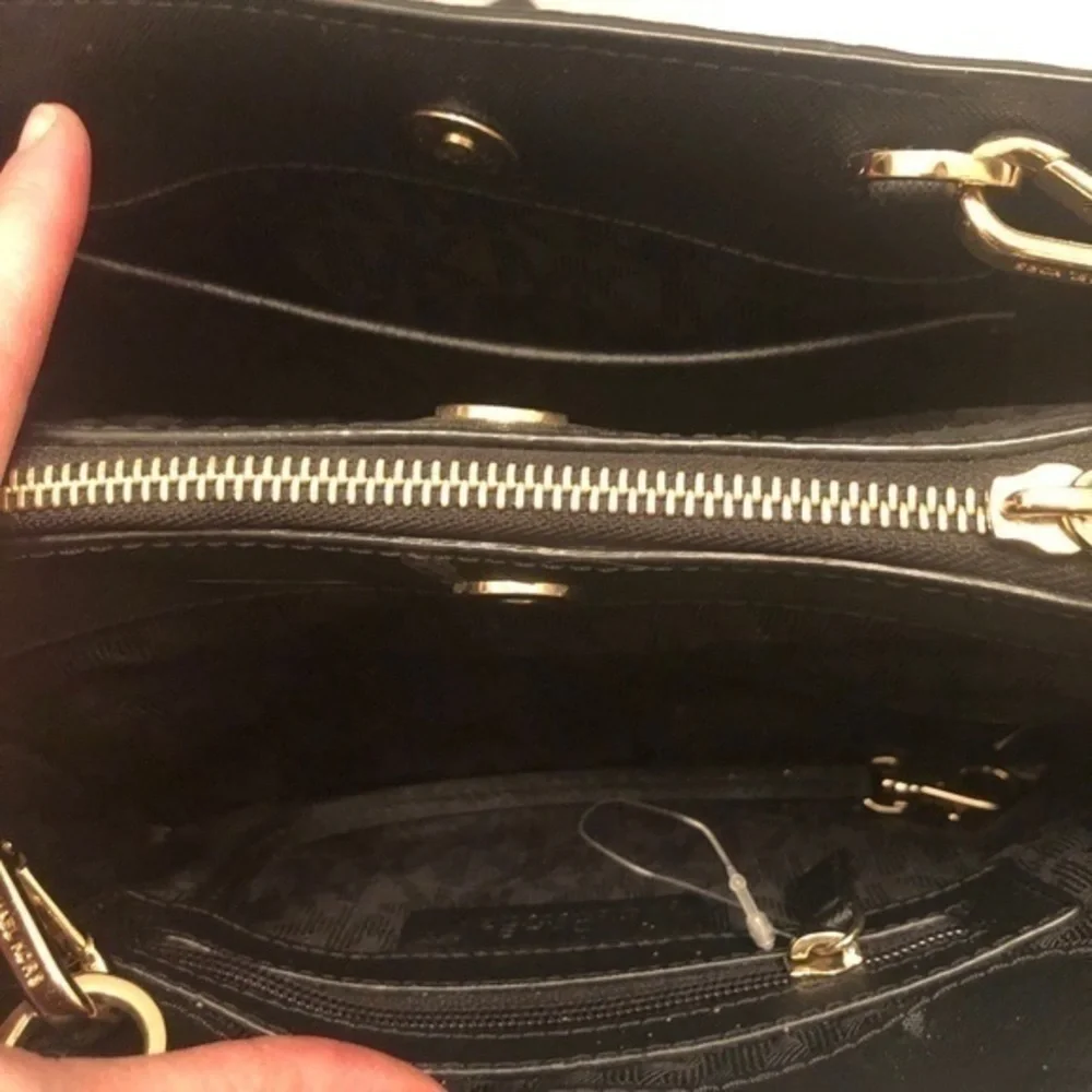 Michael kors black saffiano leather 2 way bag